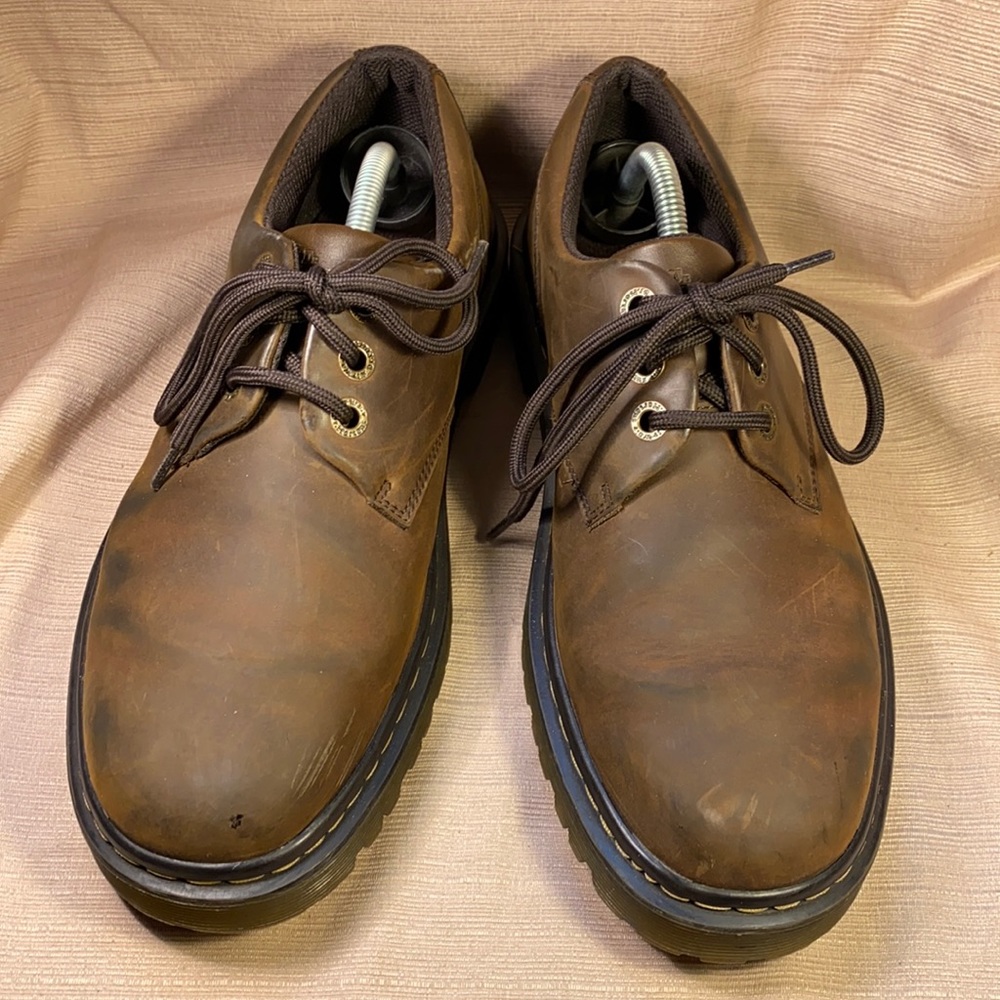 Dr Martens Air Wair leather lace up shoes